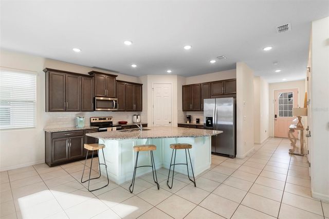 2092 FLEMING MIST PLACE, Kissimmee, FL 34747