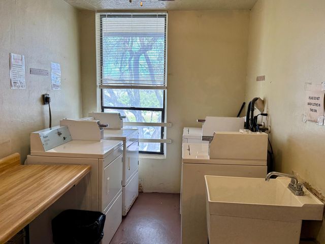 8050 W Mcnab Road 320, Tamarac, FL 33321