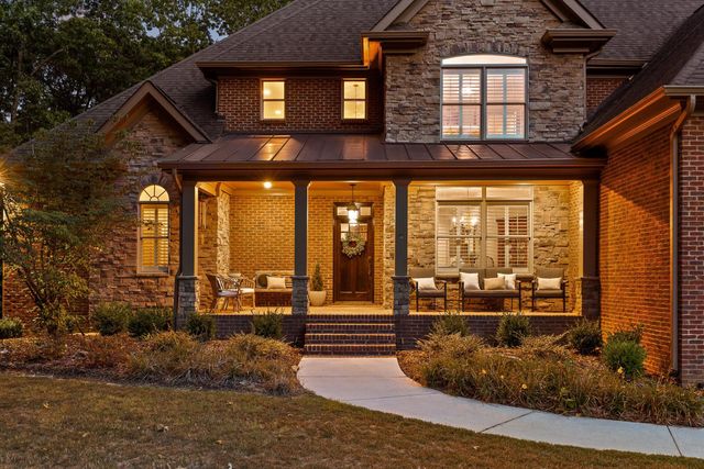 2506 Bristlecone Lane, Signal Mountain, TN 37377