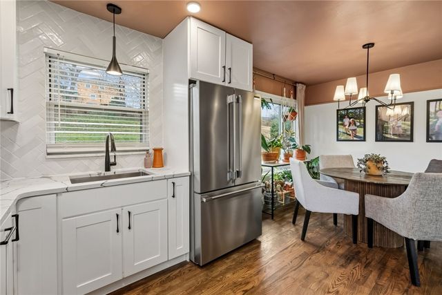 172 E Wedgewood Drive, Ross Twp, PA 15229