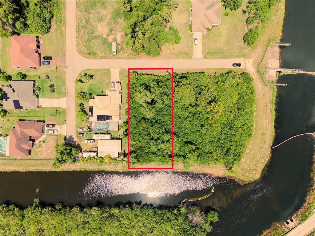 1102 Ann AVE N, LEHIGH ACRES, FL 33971 — exterior
