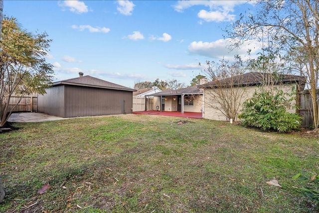 15514 Diana Lane, Houston, TX 77062