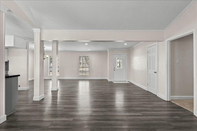 15514 Diana Lane, Houston, TX 77062