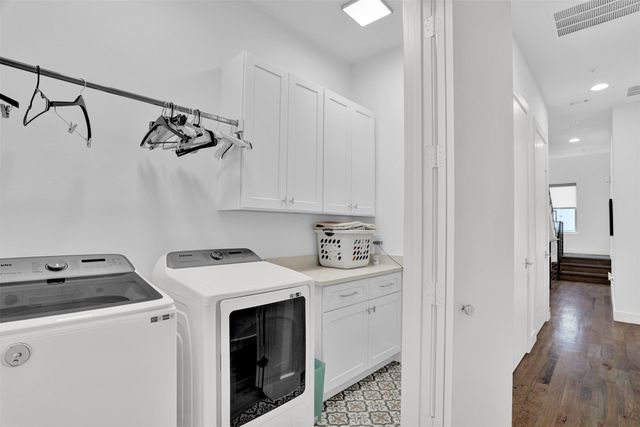 13001 Hutton Drive 10, Farmers Branch, TX 75234