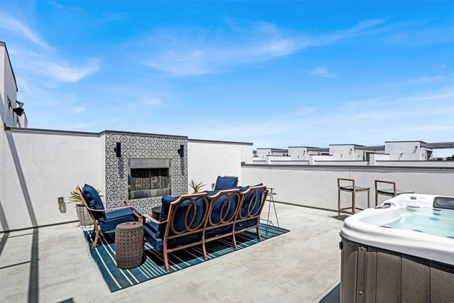 13001 Hutton Drive 10, Farmers Branch, TX 75234