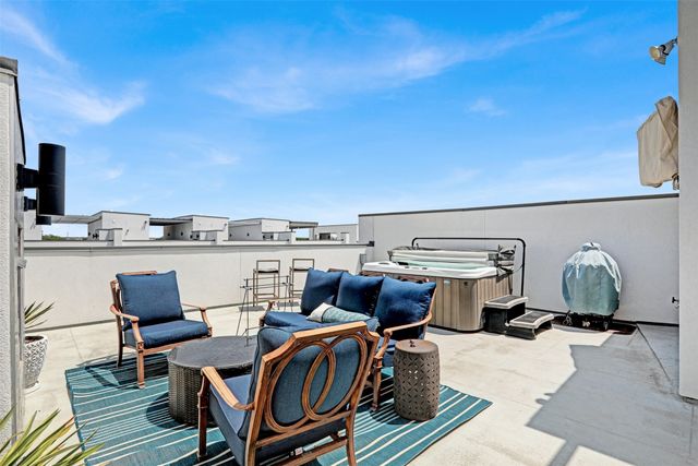 13001 Hutton Drive 10, Farmers Branch, TX 75234