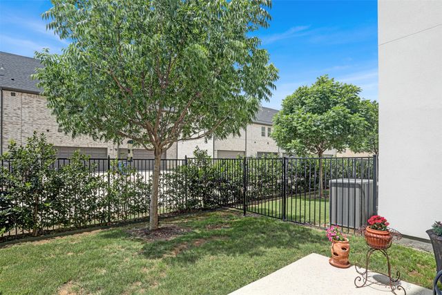 13001 Hutton Drive 10, Farmers Branch, TX 75234