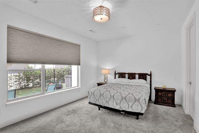 13001 Hutton Drive 10, Farmers Branch, TX 75234