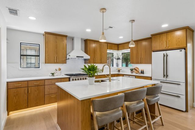 6403 Genstar Lane, Dallas, TX 75252