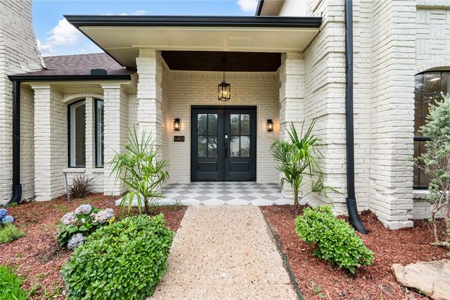 6403 Genstar Lane, Dallas, TX 75252