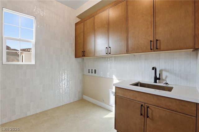 1622 Strada Gracia, Henderson, NV 89011