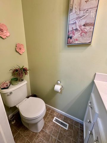 4041 Garrard Drive, Obetz, OH 43207
