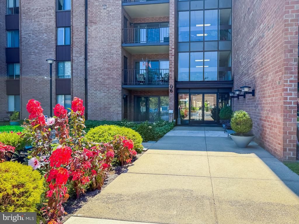 6403-00 DELAIRE LANDING RD #403, PHILADELPHIA, PA 19114 — photo 4