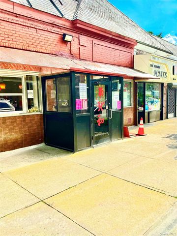 211-05 48 Avenue, Bayside, NY 11364