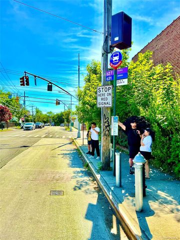 211-05 48 Avenue, Bayside, NY 11364