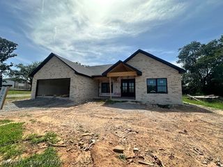 911 Bodey Street, Barling, AR 72923