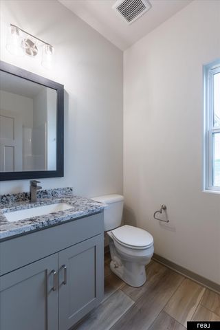 12615 Carpenter Street, Papillion, NE 68138