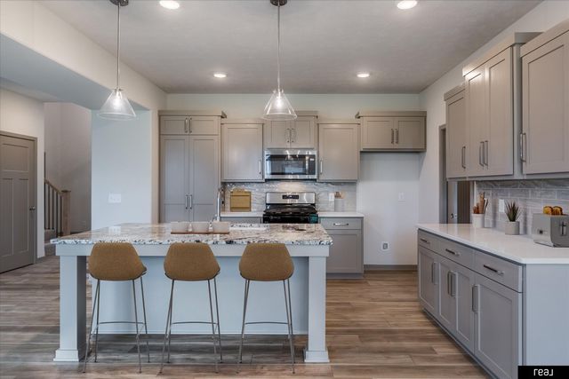 12615 Carpenter Street, Papillion, NE 68138