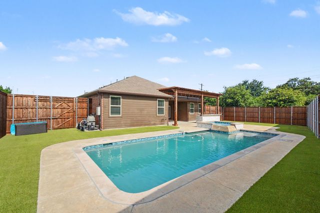 3801 Forest Bend Road, Denton, TX 76208
