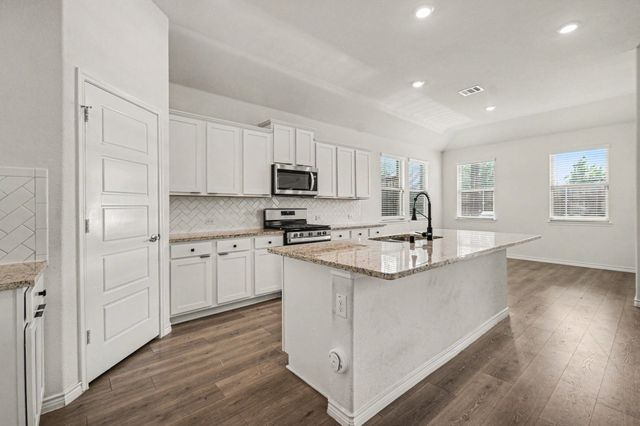 3801 Forest Bend Road, Denton, TX 76208