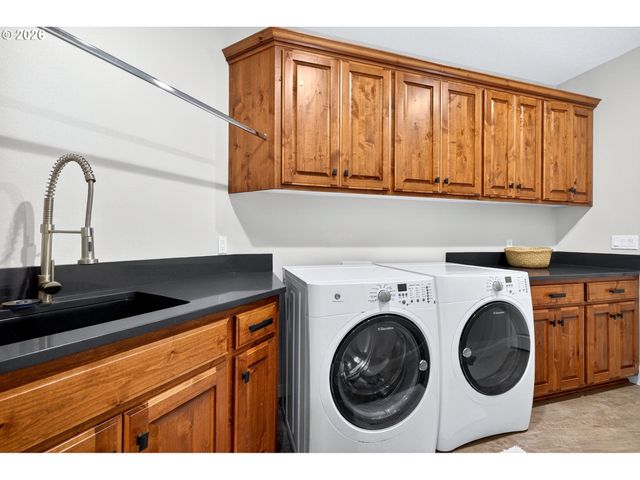 17150 Se TEN EYCK Rd, Sandy, OR 97055