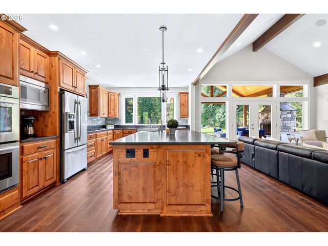 17150 Se TEN EYCK Rd, Sandy, OR 97055