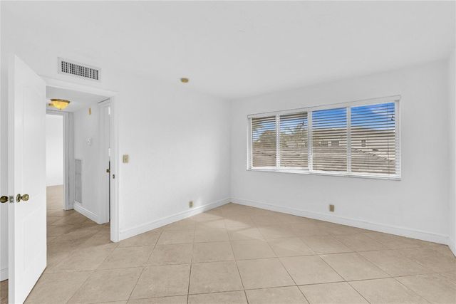 4001 NE 21st Avenue 202, Fort Lauderdale, FL 33308