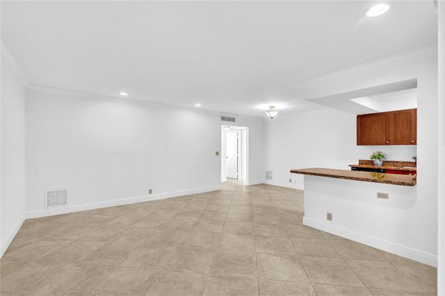 4001 NE 21st Avenue 202, Fort Lauderdale, FL 33308