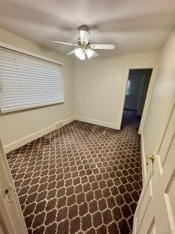 7228 Anthony Street, Dearborn, MI 48126