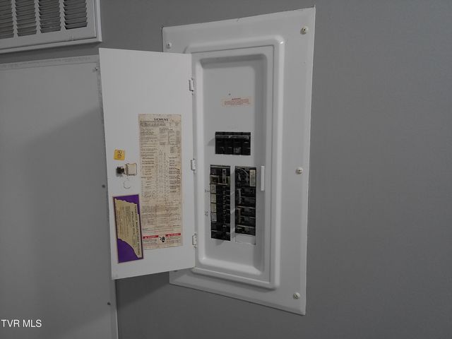 119 Shepherds View Circle, Bulls Gap, TN 37711