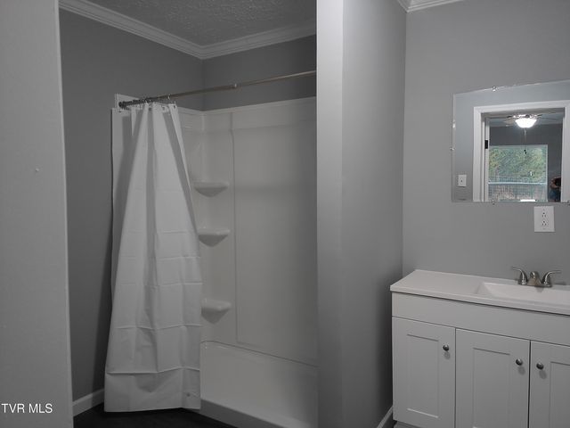 119 Shepherds View Circle, Bulls Gap, TN 37711