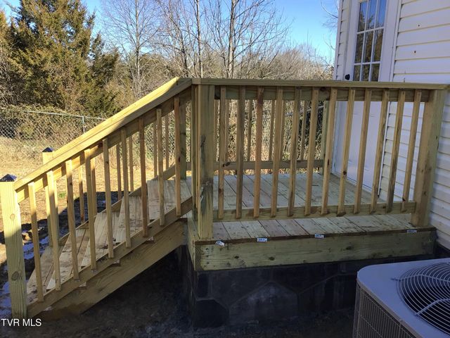 119 Shepherds View Circle, Bulls Gap, TN 37711