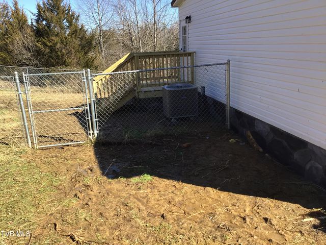 119 Shepherds View Circle, Bulls Gap, TN 37711