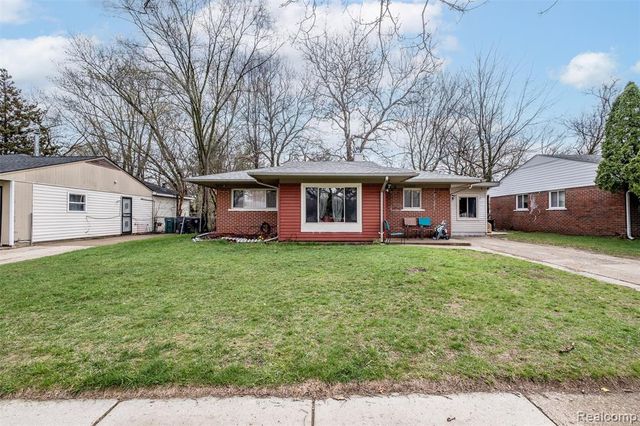 21950 Fern Street, Oak Park, MI 48237