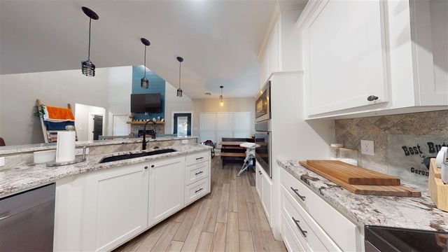 602 Tramel Cir, Walters, OK 73572