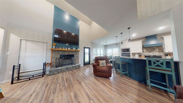 602 Tramel Cir, Walters, OK 73572