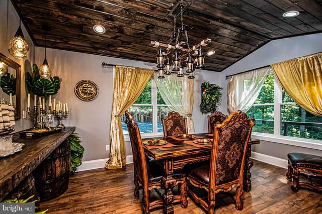 133 PINEVIEW DR, Front Royal, VA 22630