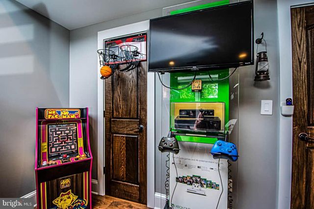 133 PINEVIEW DR, Front Royal, VA 22630