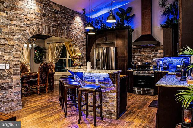 133 PINEVIEW DR, Front Royal, VA 22630