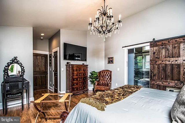 133 PINEVIEW DR, Front Royal, VA 22630