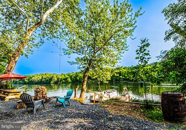 133 PINEVIEW DR, Front Royal, VA 22630