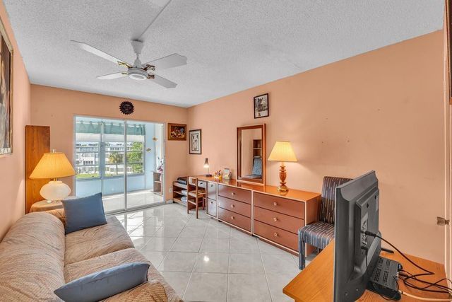 4037 Swansea B 4037, Deerfield Beach, FL 33442