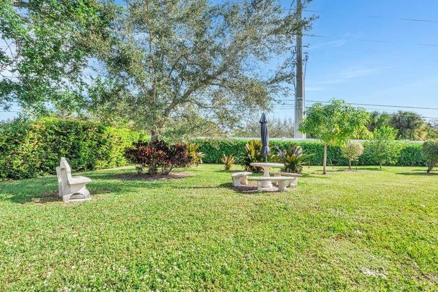 4037 Swansea B 4037, Deerfield Beach, FL 33442