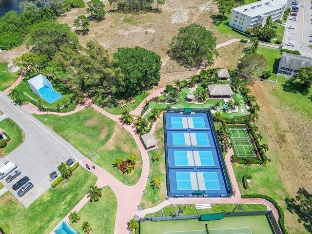 4037 Swansea B 4037, Deerfield Beach, FL 33442