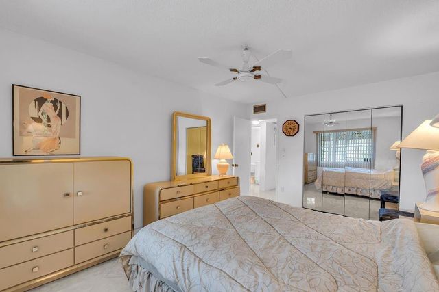 4037 Swansea B 4037, Deerfield Beach, FL 33442