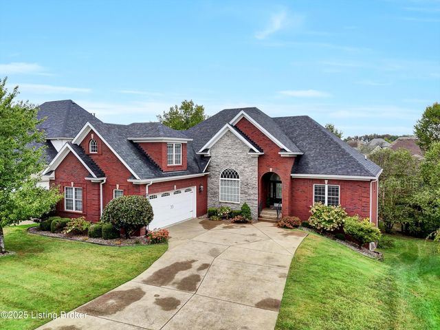 18741 Willington Cir, Louisville, KY 40245