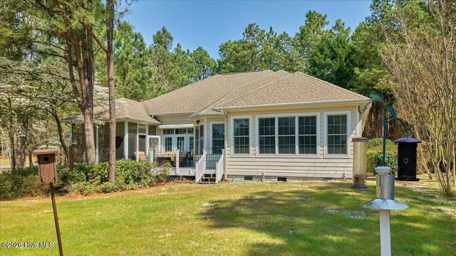128 Belmont Court, Southern Pines, NC 28387