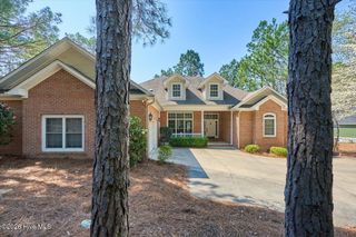128 Belmont Court, Southern Pines, NC 28387