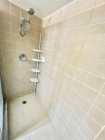 700 SE 2nd Avenue 416, Deerfield Beach, FL 33441