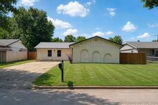 21410 E 31st Place S, Broken Arrow, OK 74014